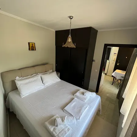 Holiday home Metaxenia's
